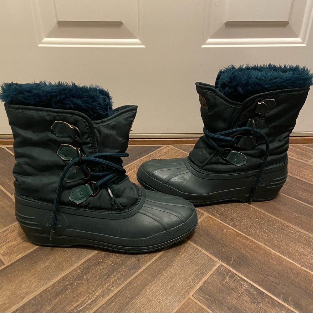 Sorel Women's Fur-Lined Snow Boots - Dark Green